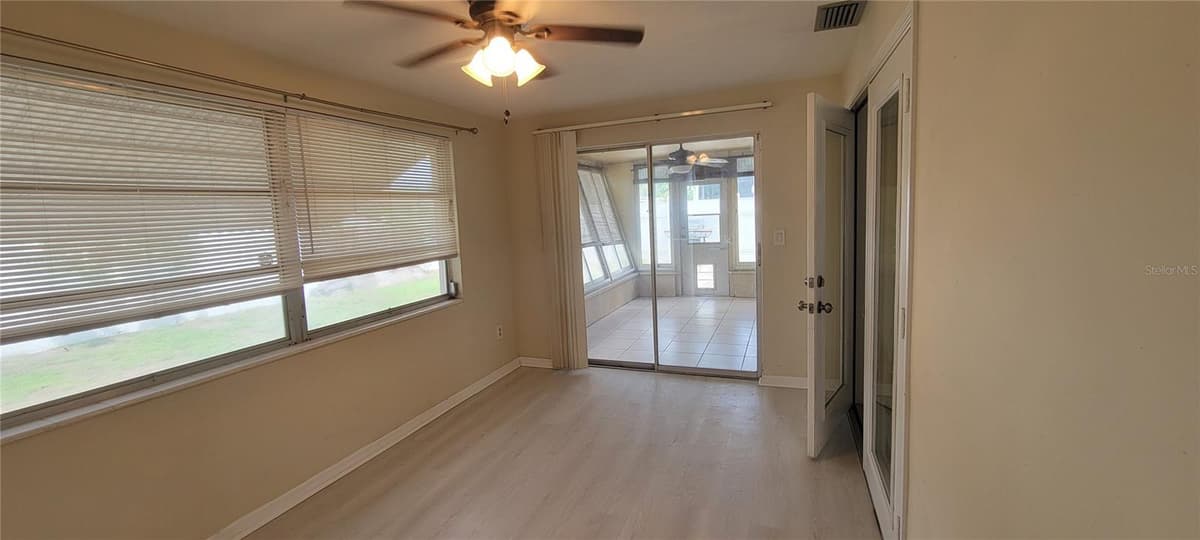 3243 BAYPORT DRIVE — photo 20 of 37