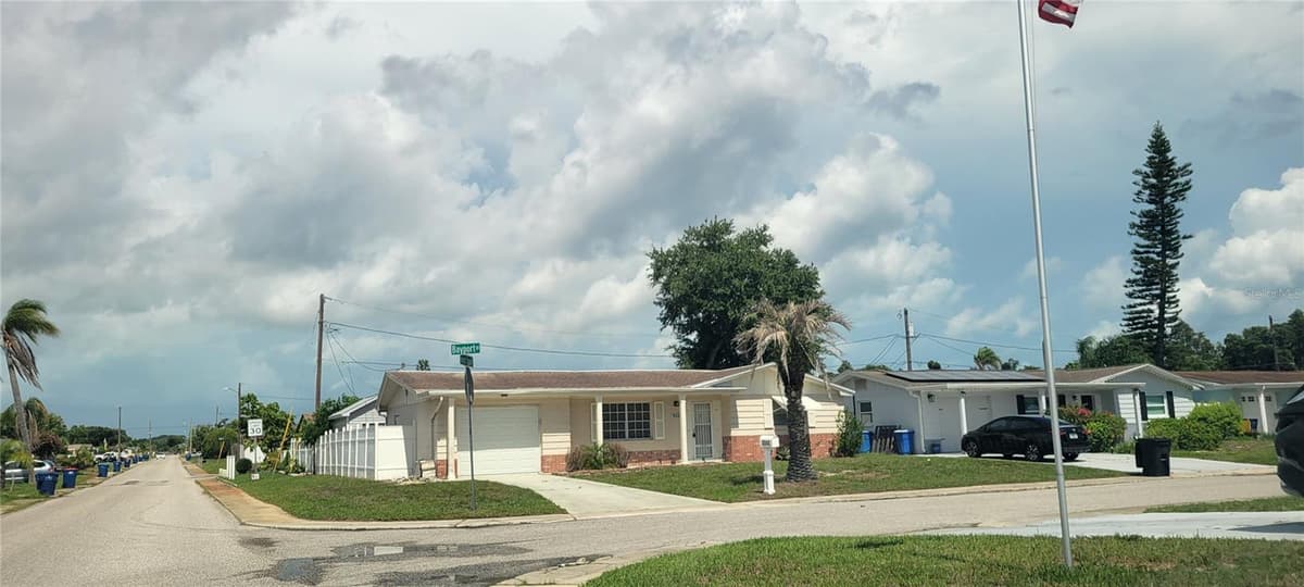 3243 BAYPORT DRIVE — photo 1 of 37