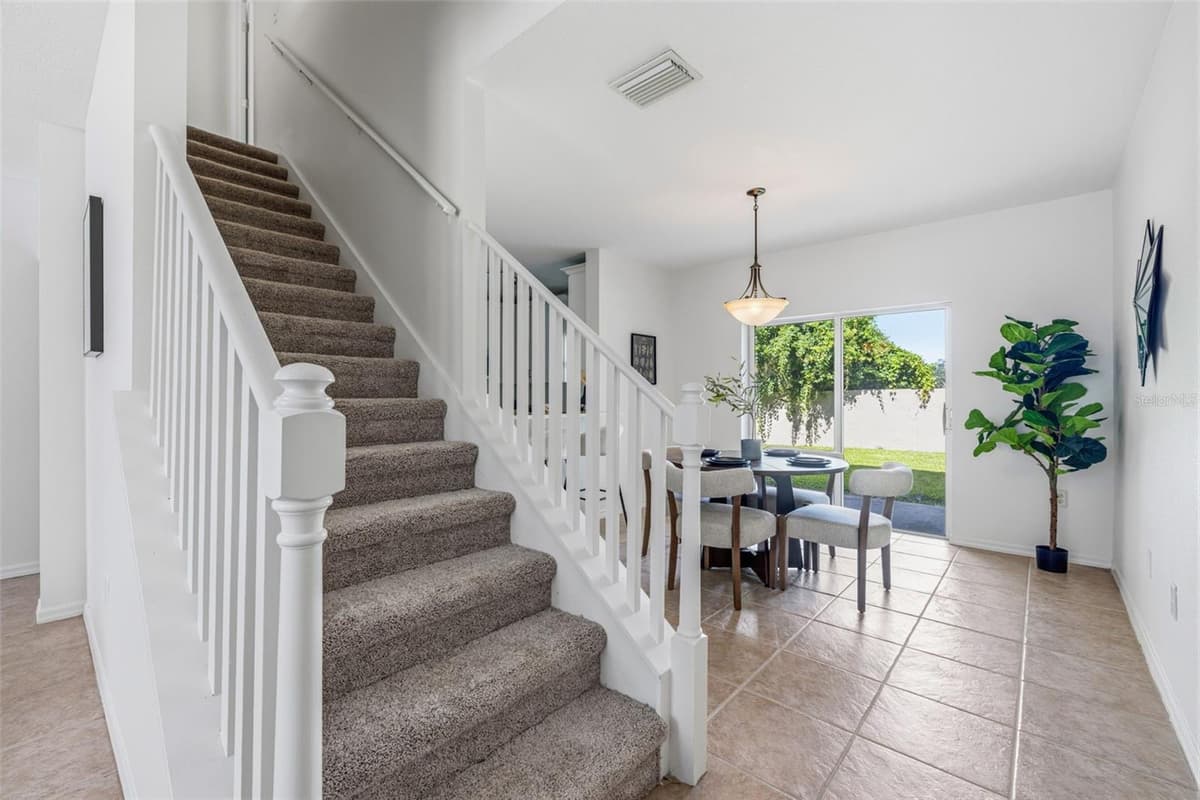 515 SWEET HOLLOW PLACE — photo 16 of 28