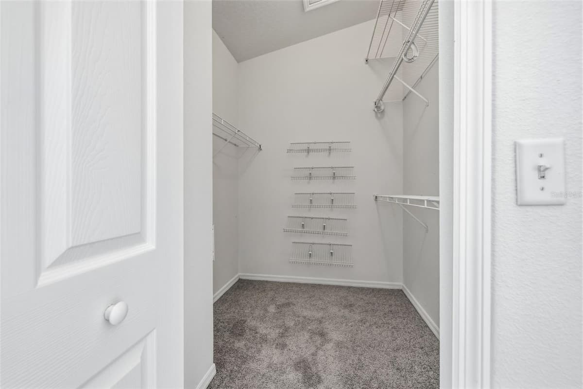 515 SWEET HOLLOW PLACE — photo 19 of 28