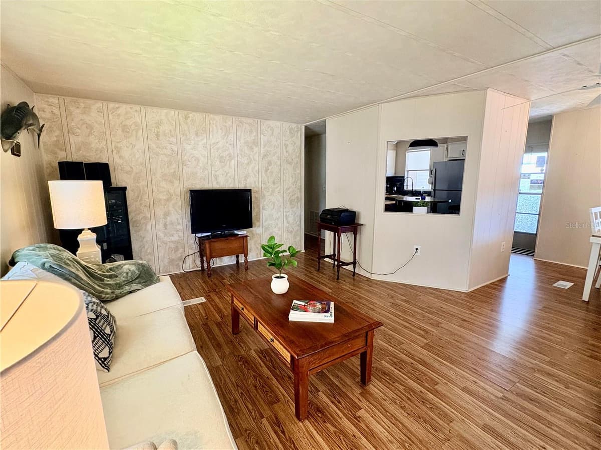 2790 INDIANWOOD DRIVE — photo 12 of 25
