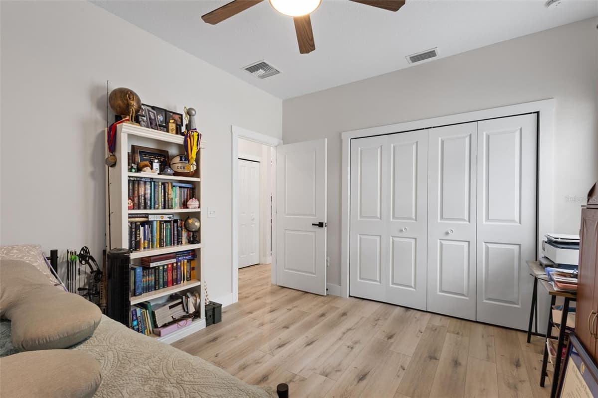 8071 172ND LANE — photo 33 of 52