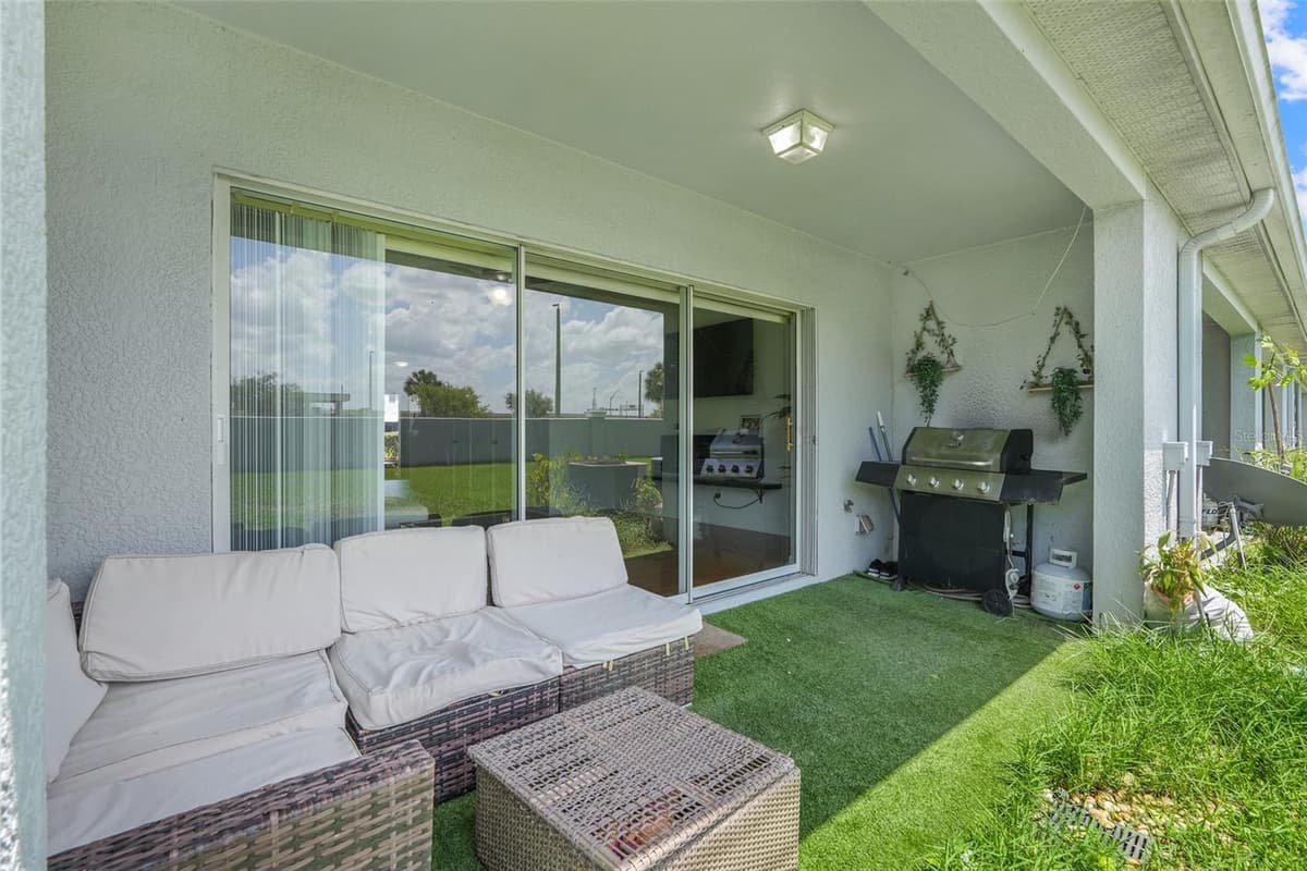 9408 FLOWERING COTTONWOOD ROAD — photo 31 of 47