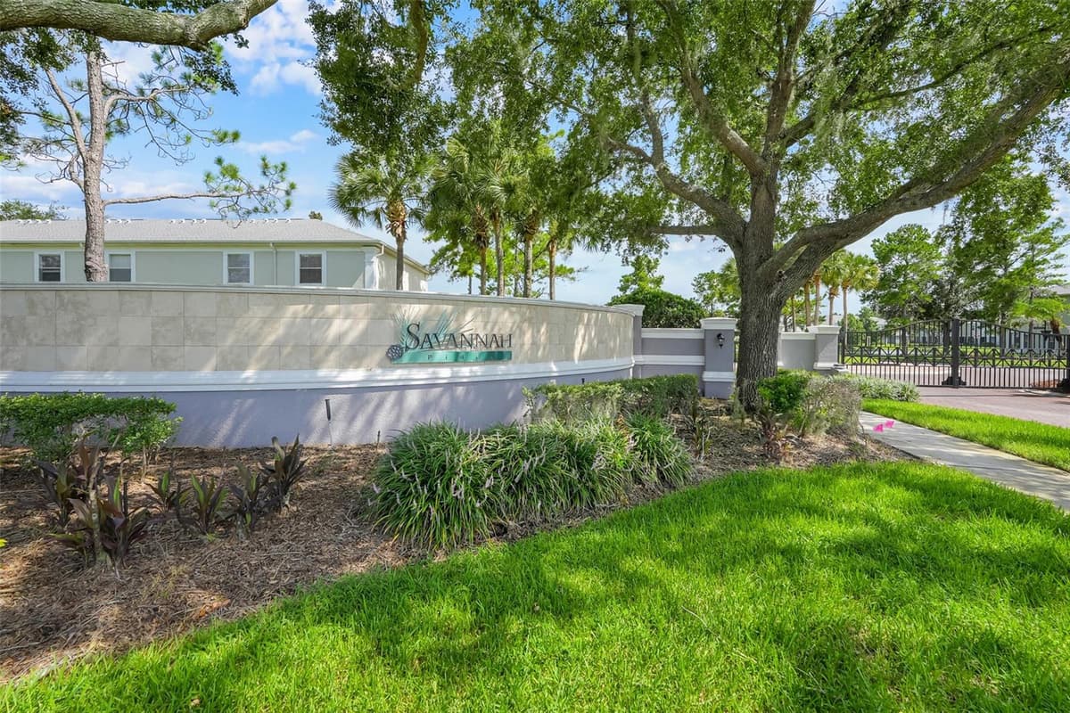 9408 FLOWERING COTTONWOOD ROAD — photo 36 of 47