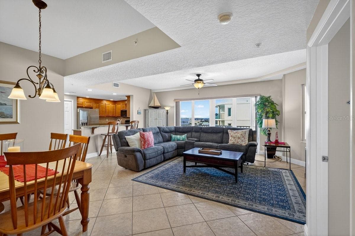 3799 ATLANTIC AVENUE — photo 3 of 49