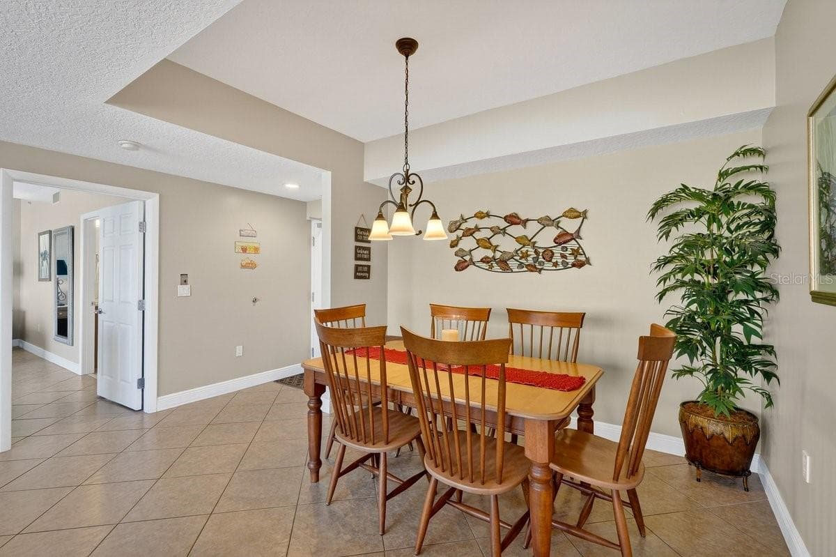 3799 ATLANTIC AVENUE — photo 6 of 49
