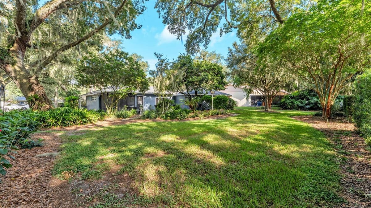121 SHADOW LANE — photo 47 of 55