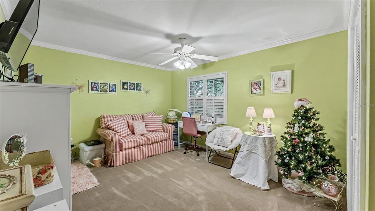 121 SHADOW LANE — photo 38 of 55