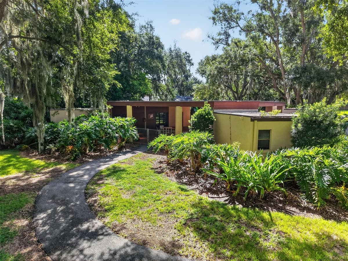 4300 BAYWOOD BOULEVARD — photo 35 of 37