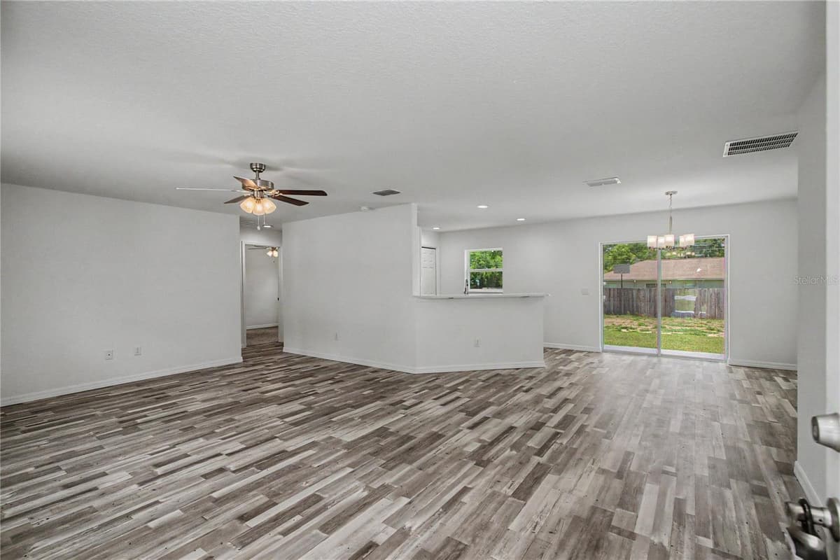 6197 61ST STREET — photo 5 of 29