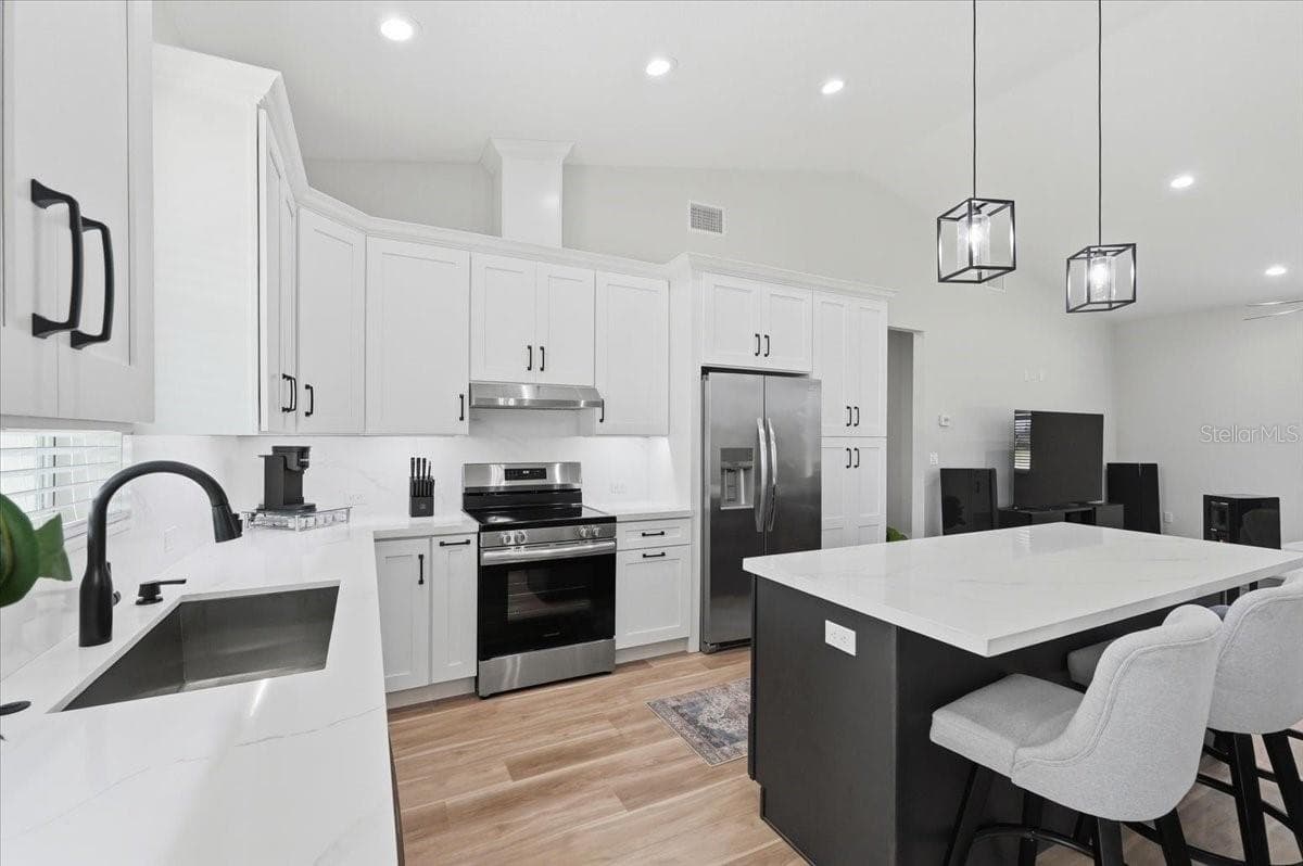 325 MONTE REAL BOULEVARD — photo 13 of 46
