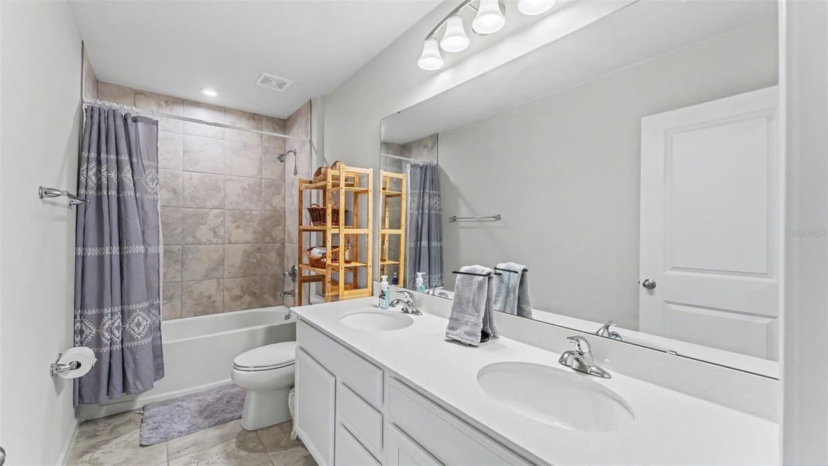 3205 LA SALLE STREET — photo 39 of 65