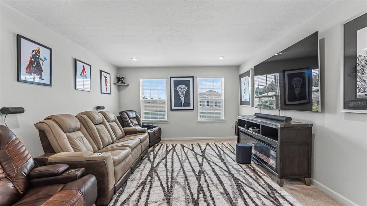 3205 LA SALLE STREET — photo 25 of 65