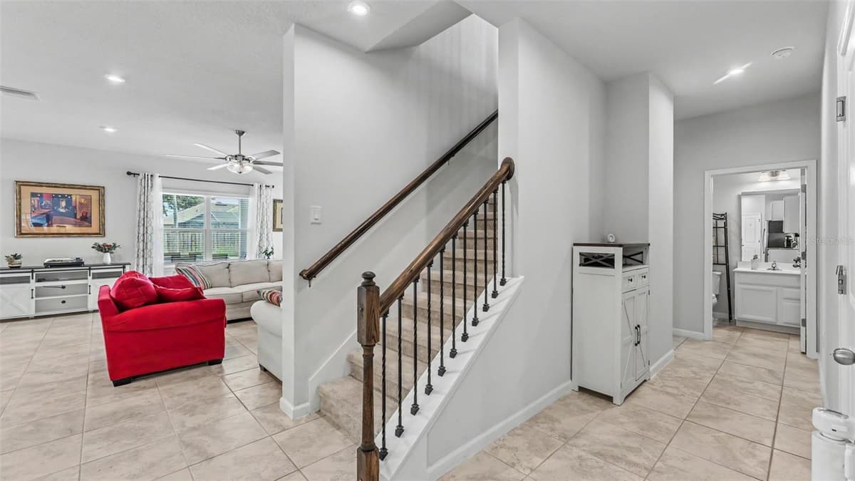 3205 LA SALLE STREET — photo 6 of 65