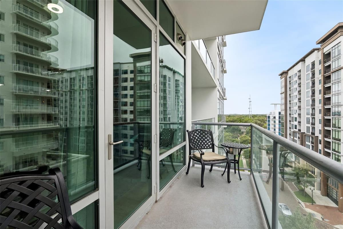 101 EOLA DRIVE — photo 17 of 20