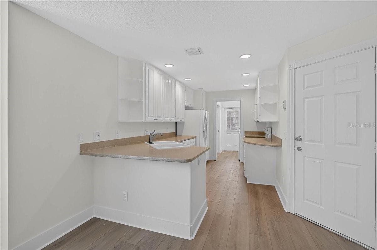 5975 GIARDINO LANE — photo 5 of 37