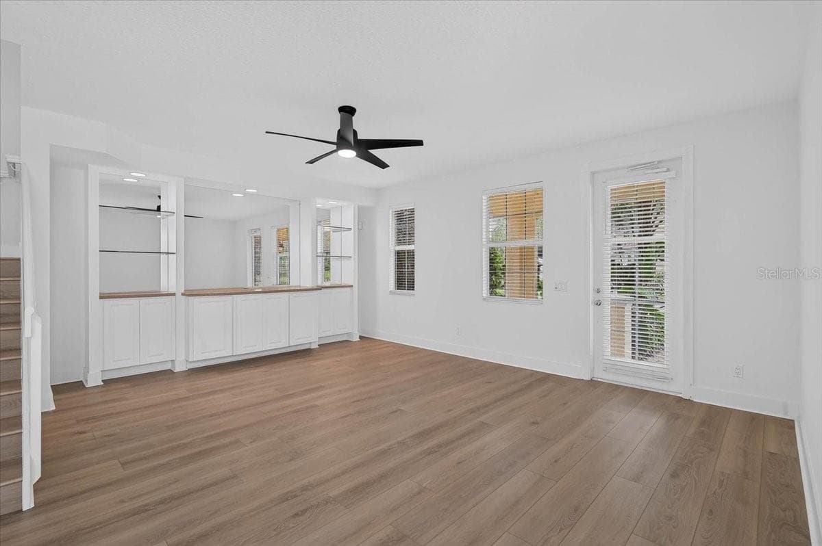 5975 GIARDINO LANE — photo 14 of 37
