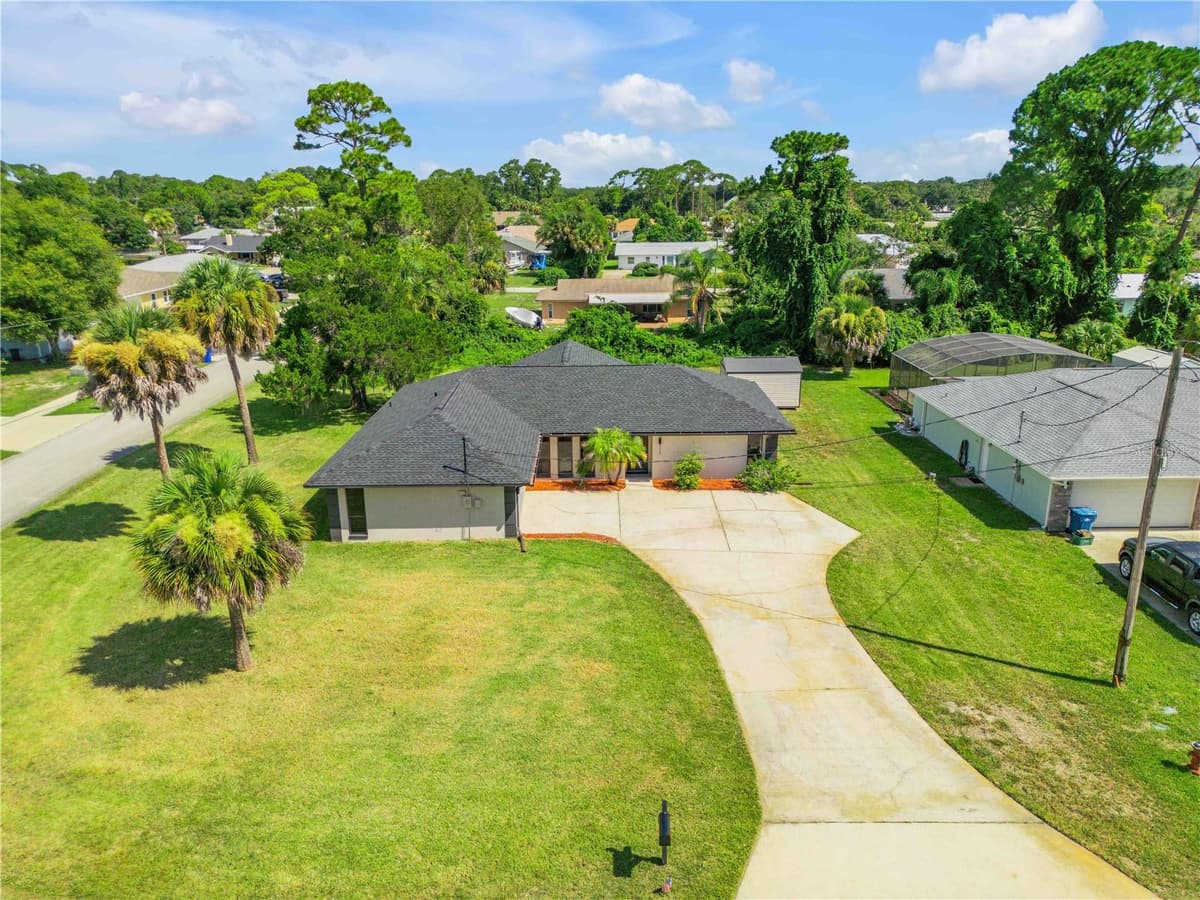 117 POINCIANA ROAD — photo 50 of 68