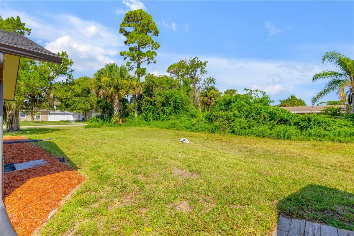 117 POINCIANA ROAD — photo 46 of 68