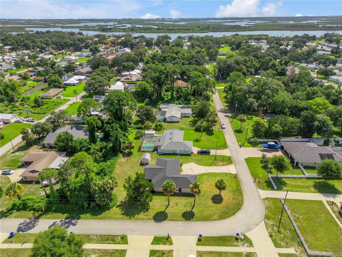 117 POINCIANA ROAD — photo 65 of 68