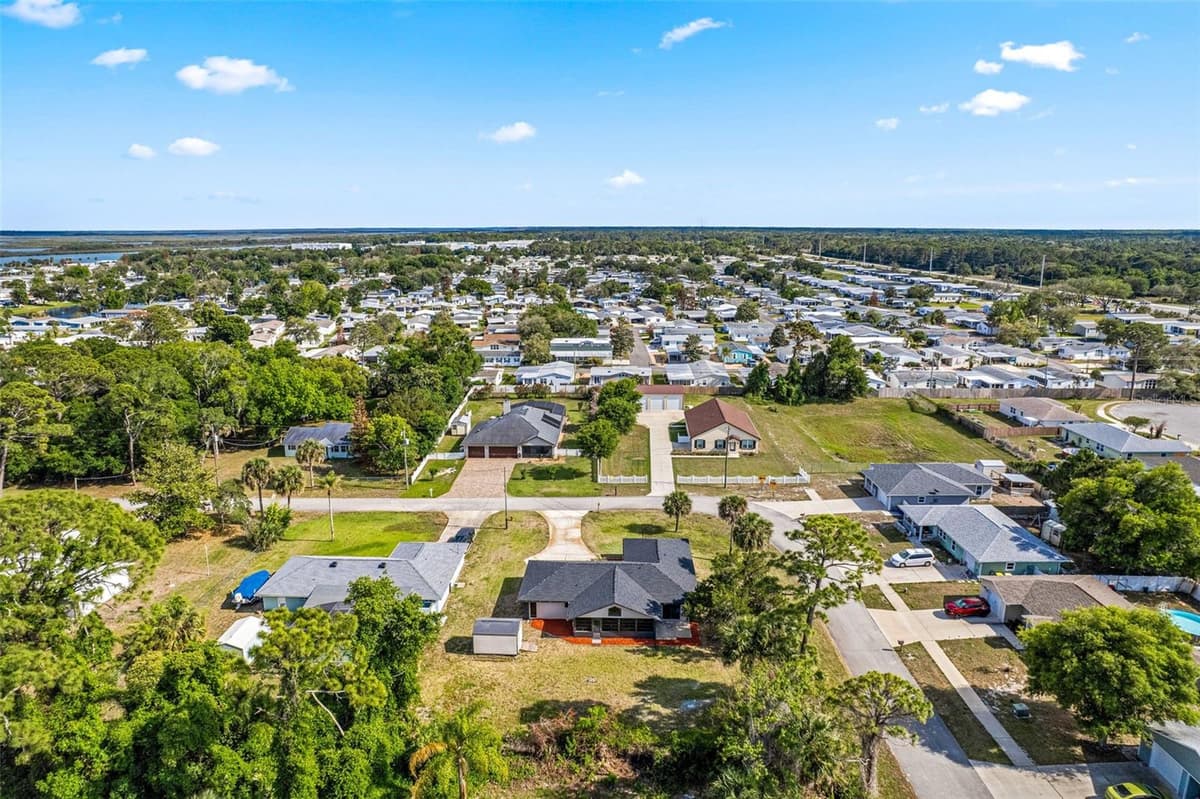 117 POINCIANA ROAD — photo 42 of 68