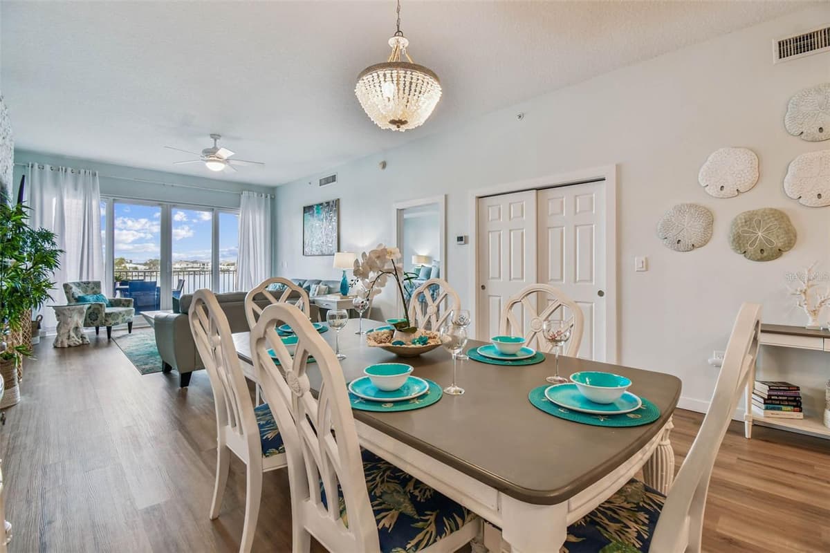530 GULFVIEW BOULEVARD — photo 6 of 42