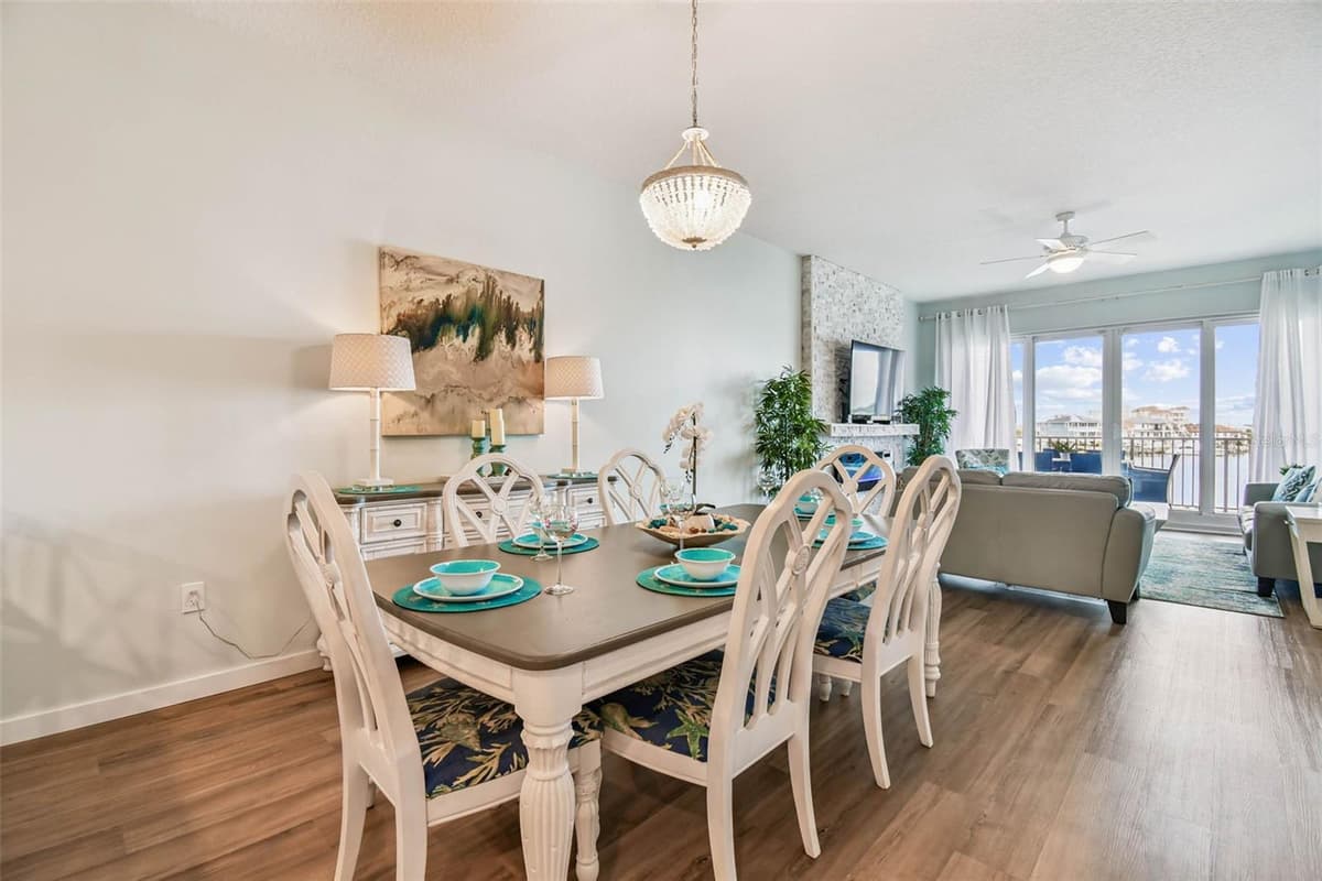 530 GULFVIEW BOULEVARD — photo 7 of 42