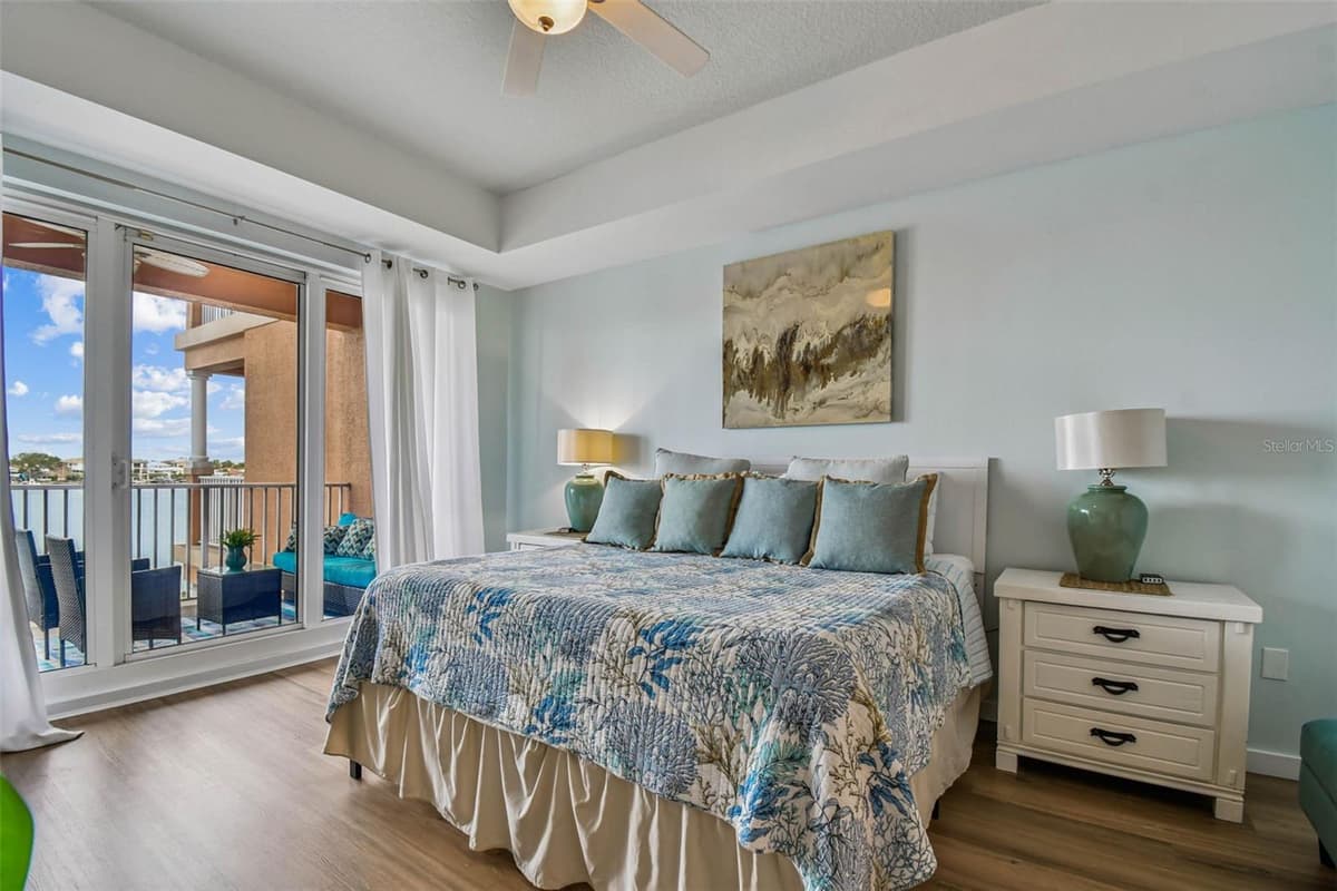 530 GULFVIEW BOULEVARD — photo 14 of 42
