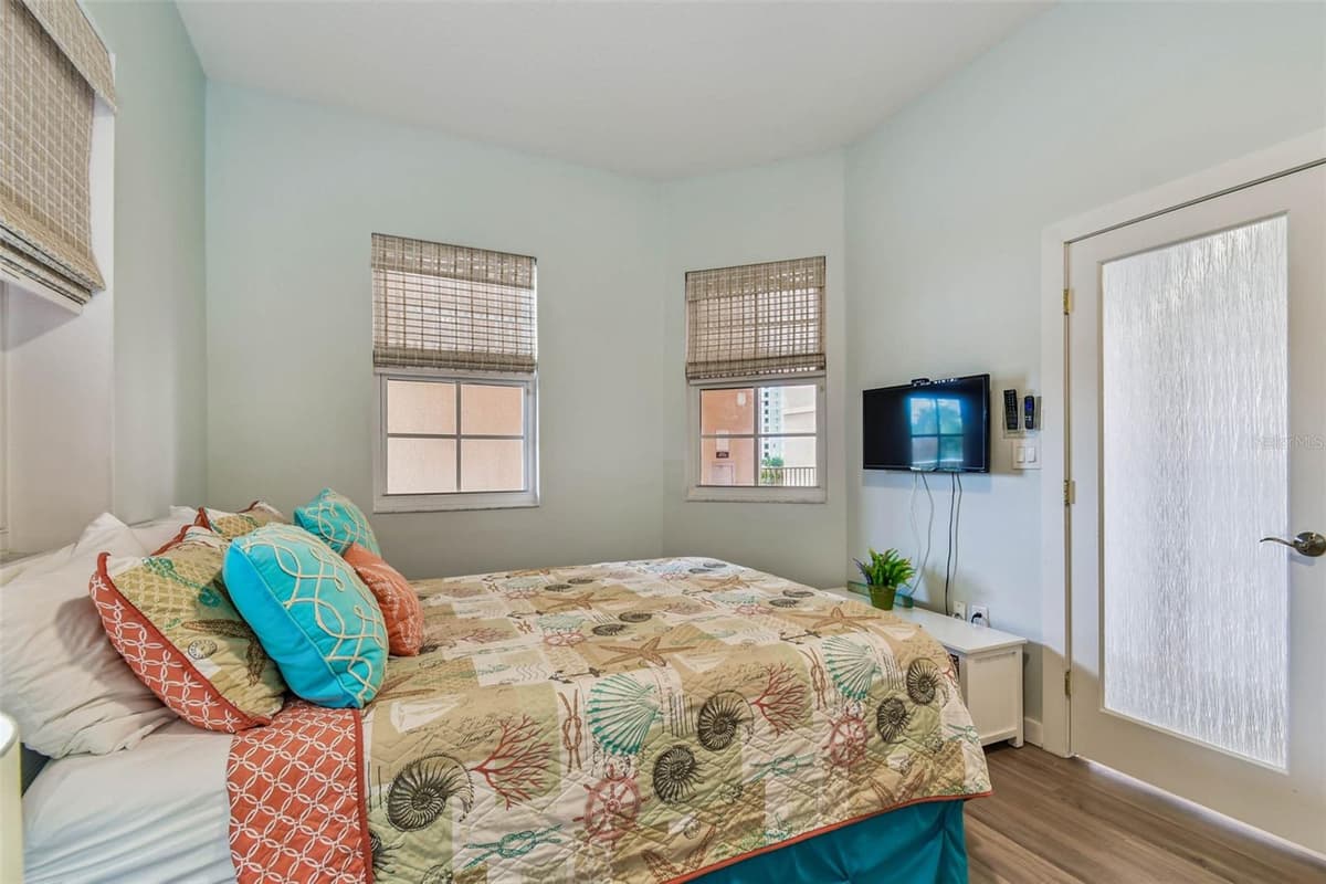 530 GULFVIEW BOULEVARD — photo 26 of 42
