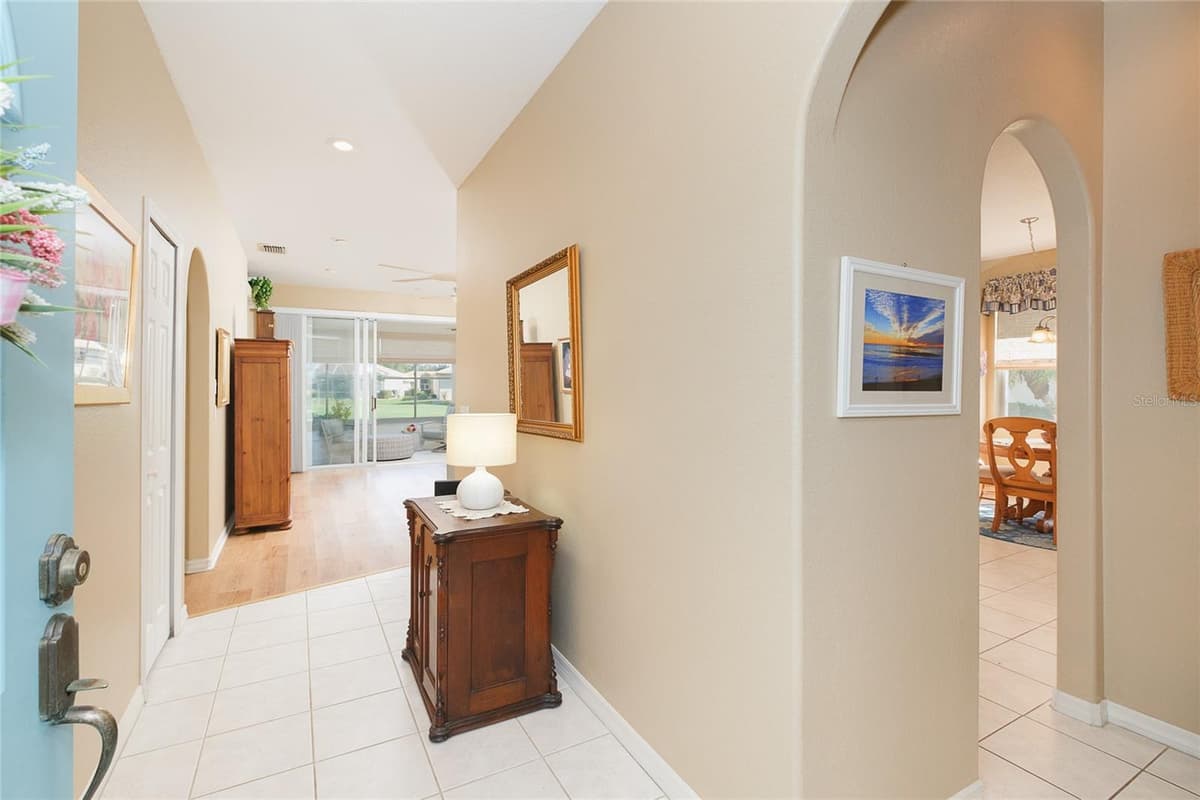 6700 GREENVIEW LANE — photo 8 of 62