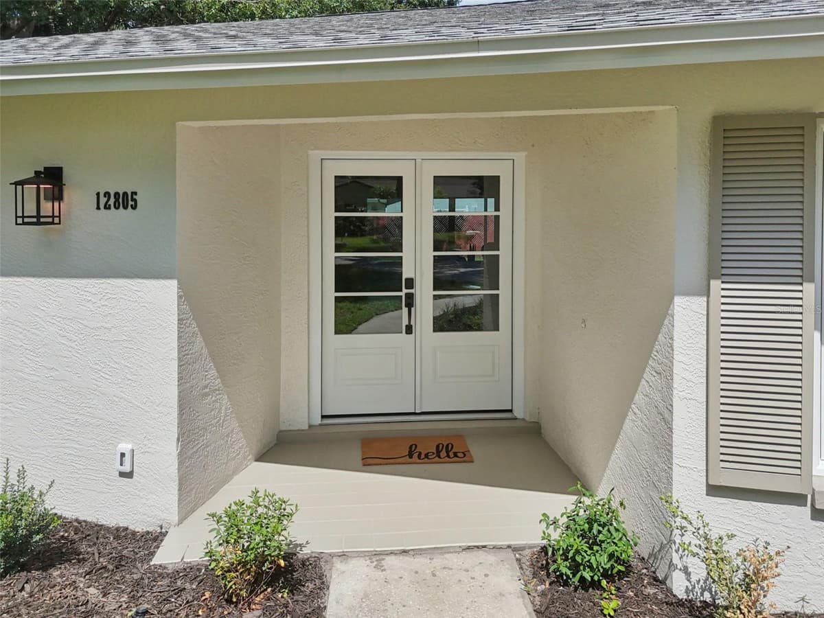 12805 KIMBERLY OAKS CIRCLE — photo 2 of 32