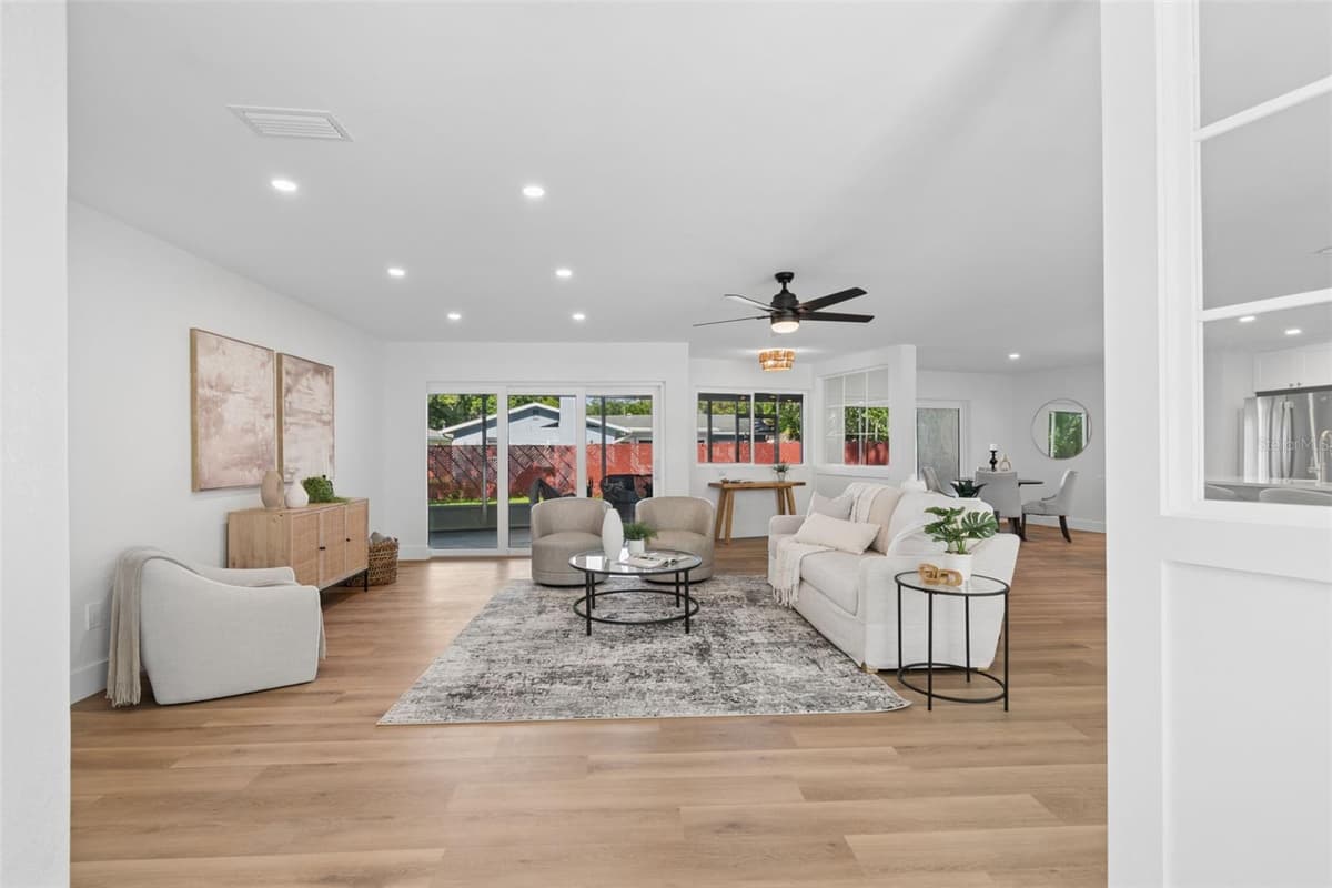 12805 KIMBERLY OAKS CIRCLE — photo 4 of 32