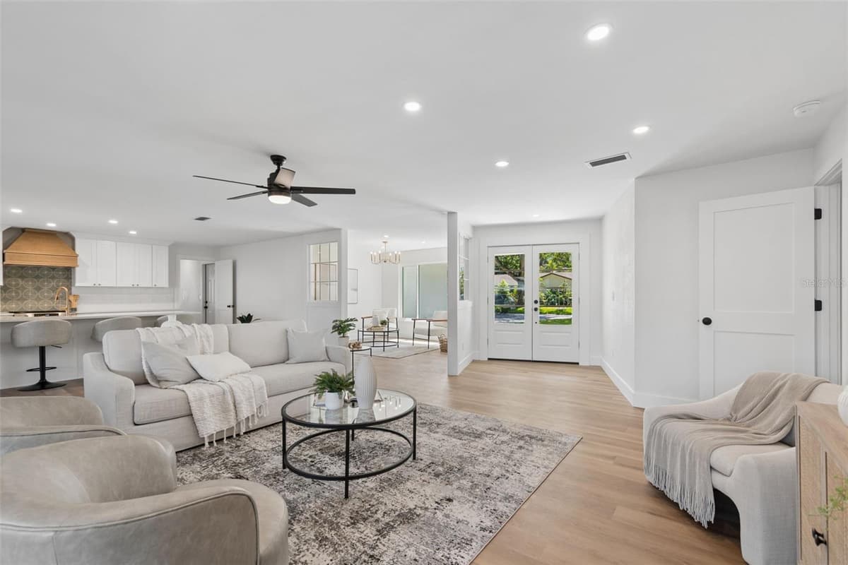 12805 KIMBERLY OAKS CIRCLE — photo 7 of 32
