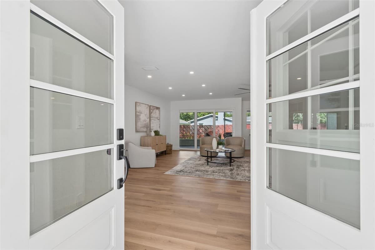12805 KIMBERLY OAKS CIRCLE — photo 3 of 32