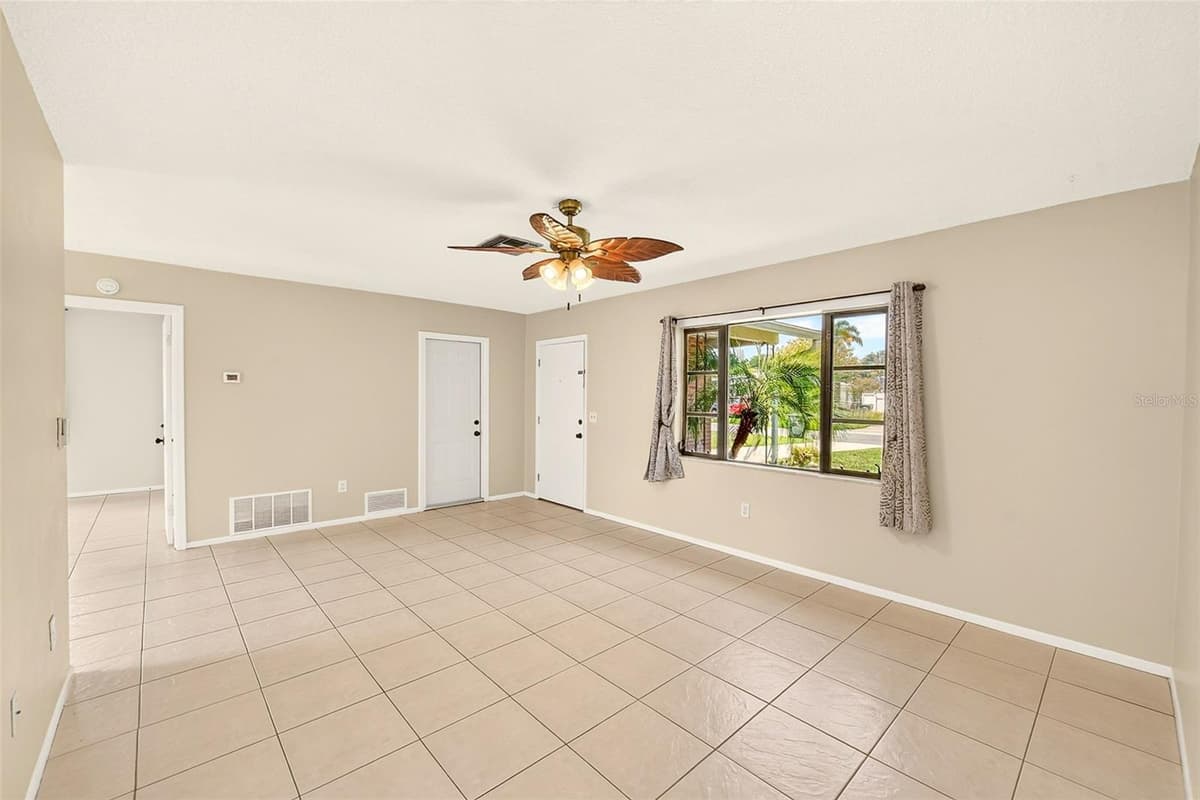 929 BRITTON STREET — photo 8 of 39