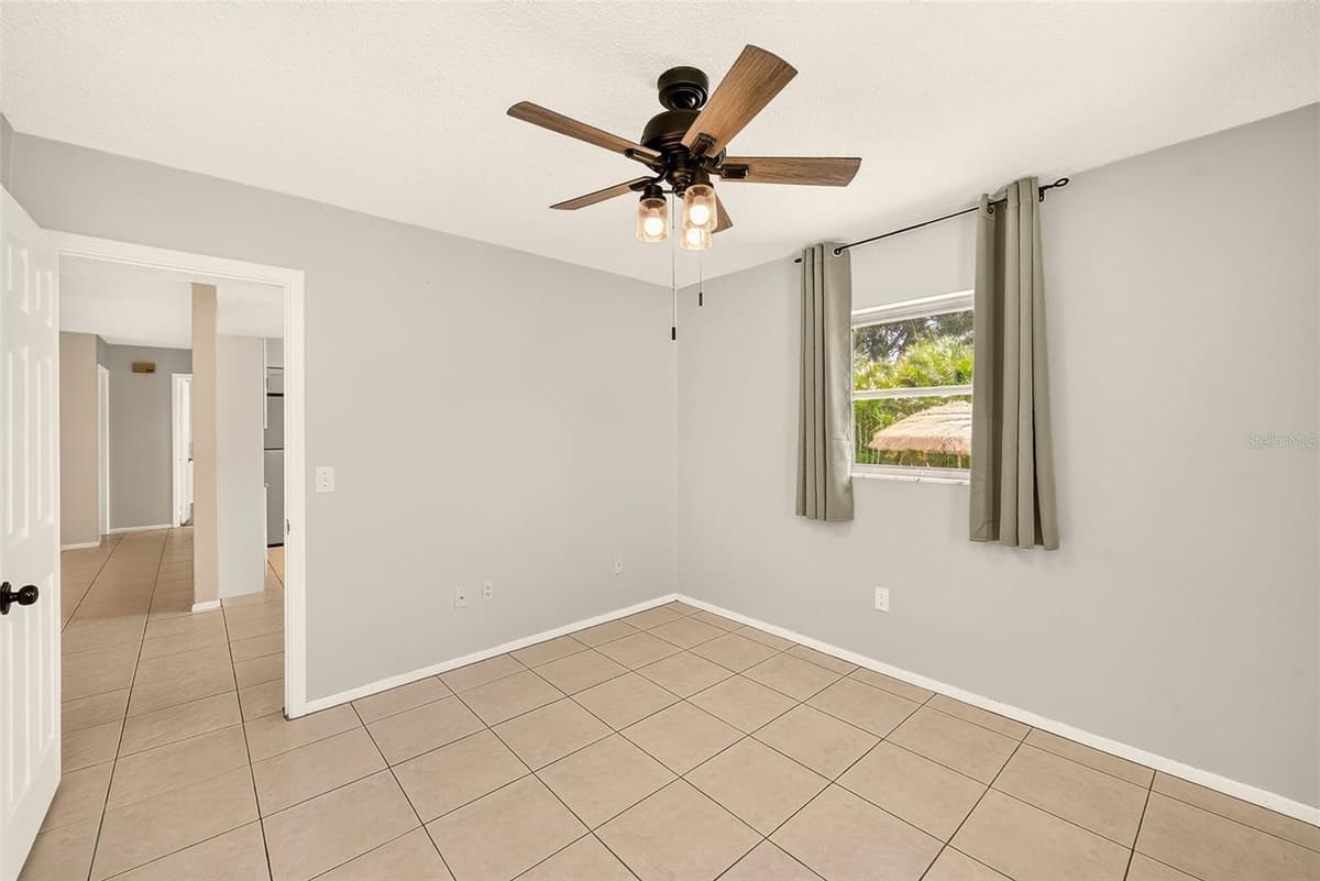 929 BRITTON STREET — photo 16 of 39