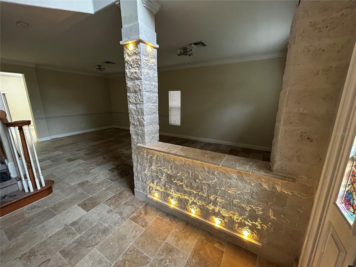 6850 DOLCE STREET — photo 2 of 9
