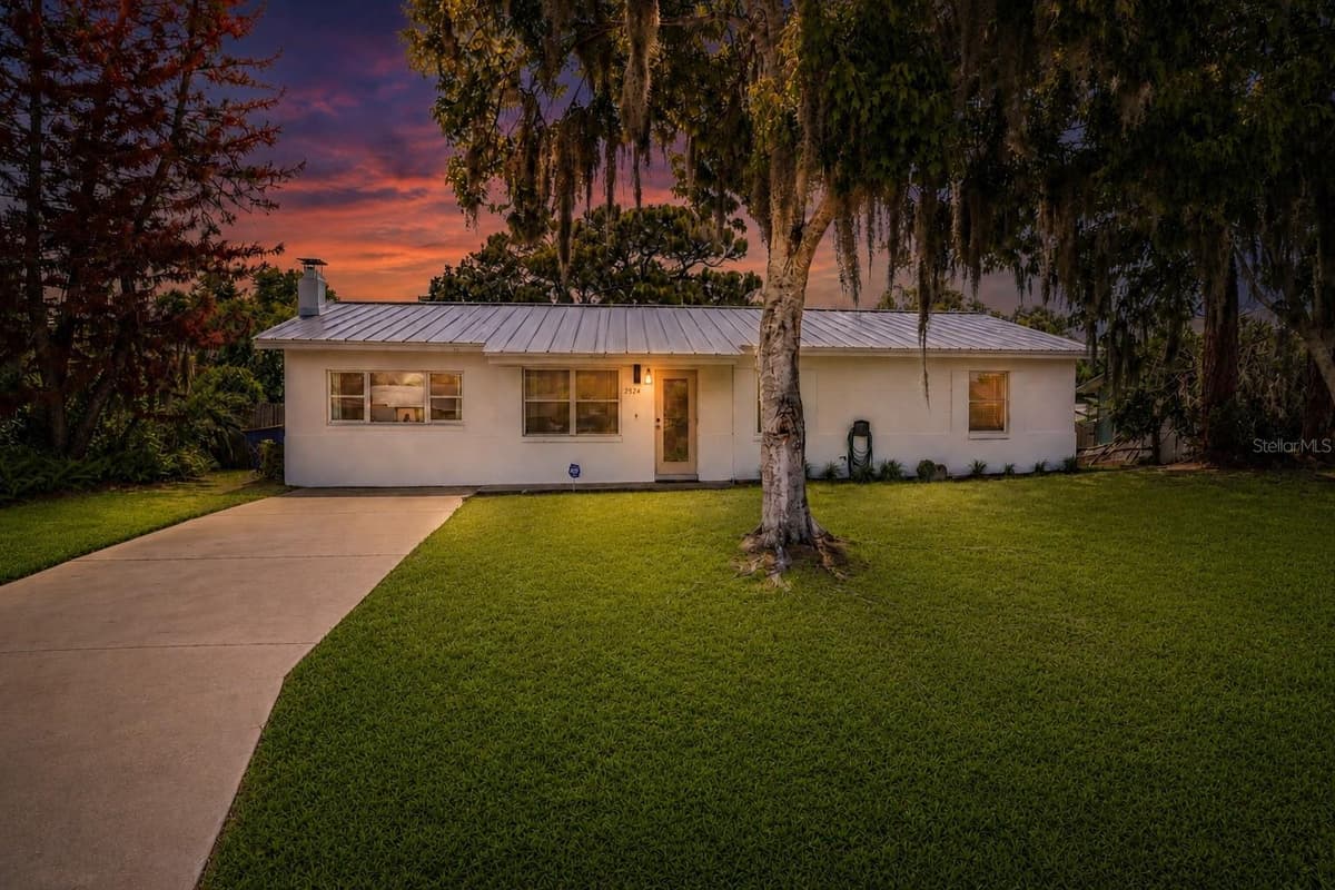 2824 YULE TREE DRIVE — photo 1 of 29