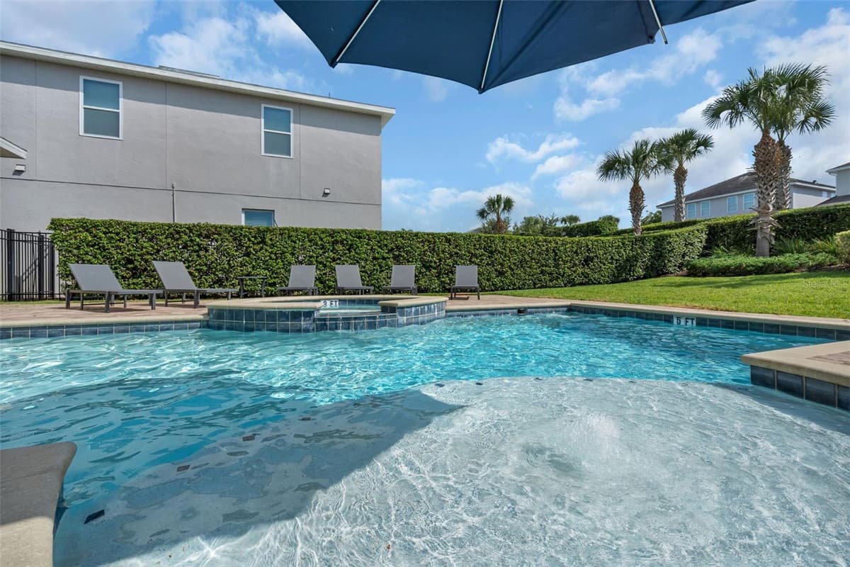 7685 FAIRFAX DRIVE — photo 41 of 52