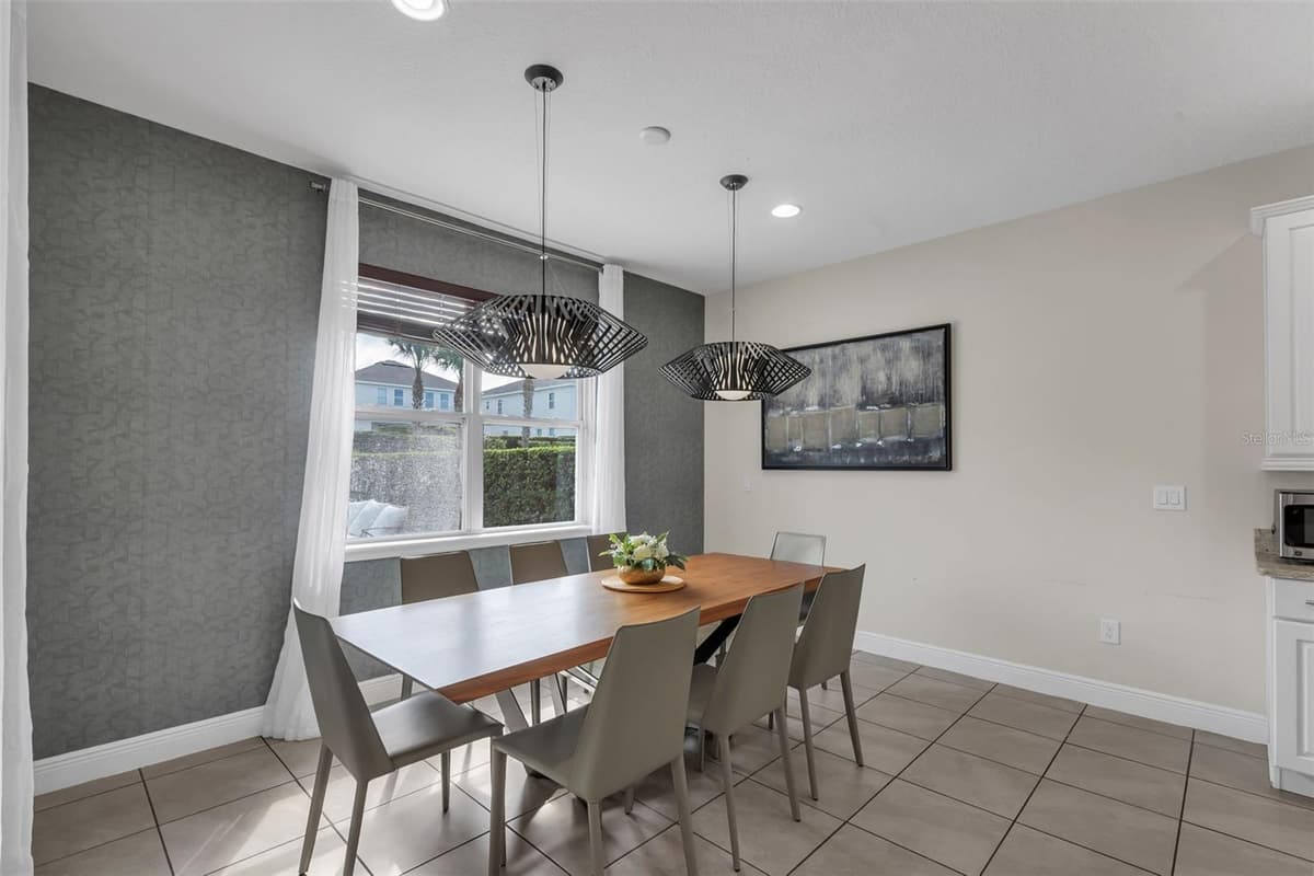 7685 FAIRFAX DRIVE — photo 8 of 52