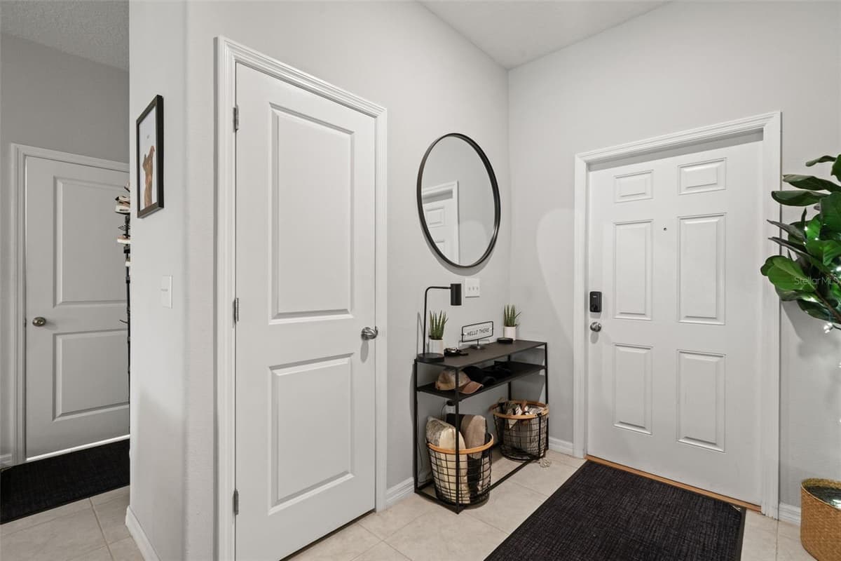 7627 FRENCH MARIGOLD AVENUE — photo 4 of 70