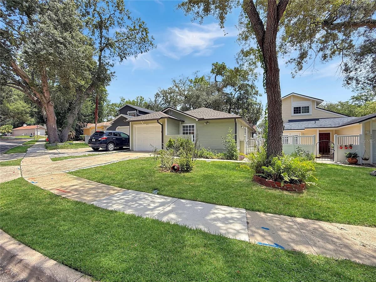 506 HARVARD PLACE — photo 1 of 25
