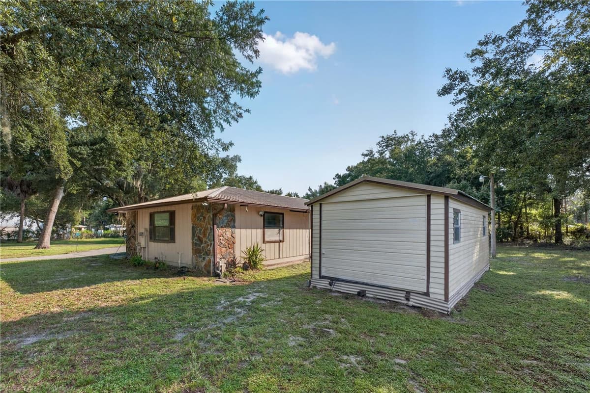 3385 WOODBERRY COURT — photo 33 of 49