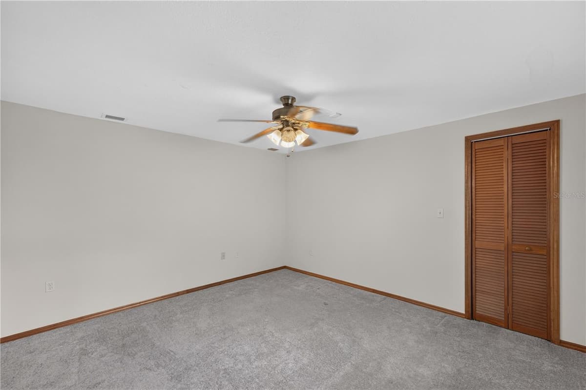 3385 WOODBERRY COURT — photo 21 of 49