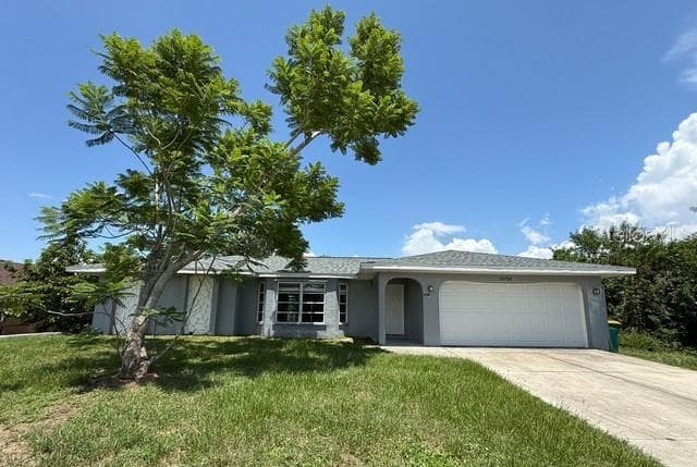 3098 BEACON DRIVE — photo 2 of 41