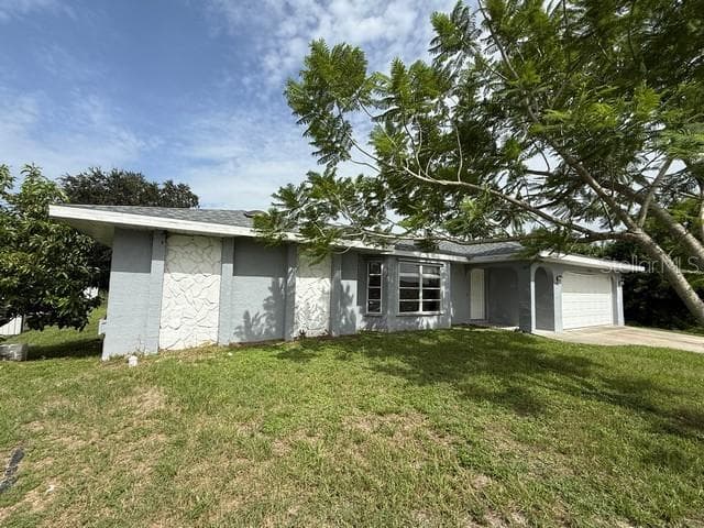 3098 BEACON DRIVE — photo 1 of 41