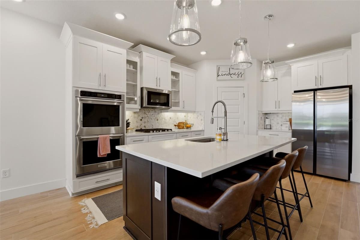 13705 FLAT WOODS TERRACE — photo 12 of 60