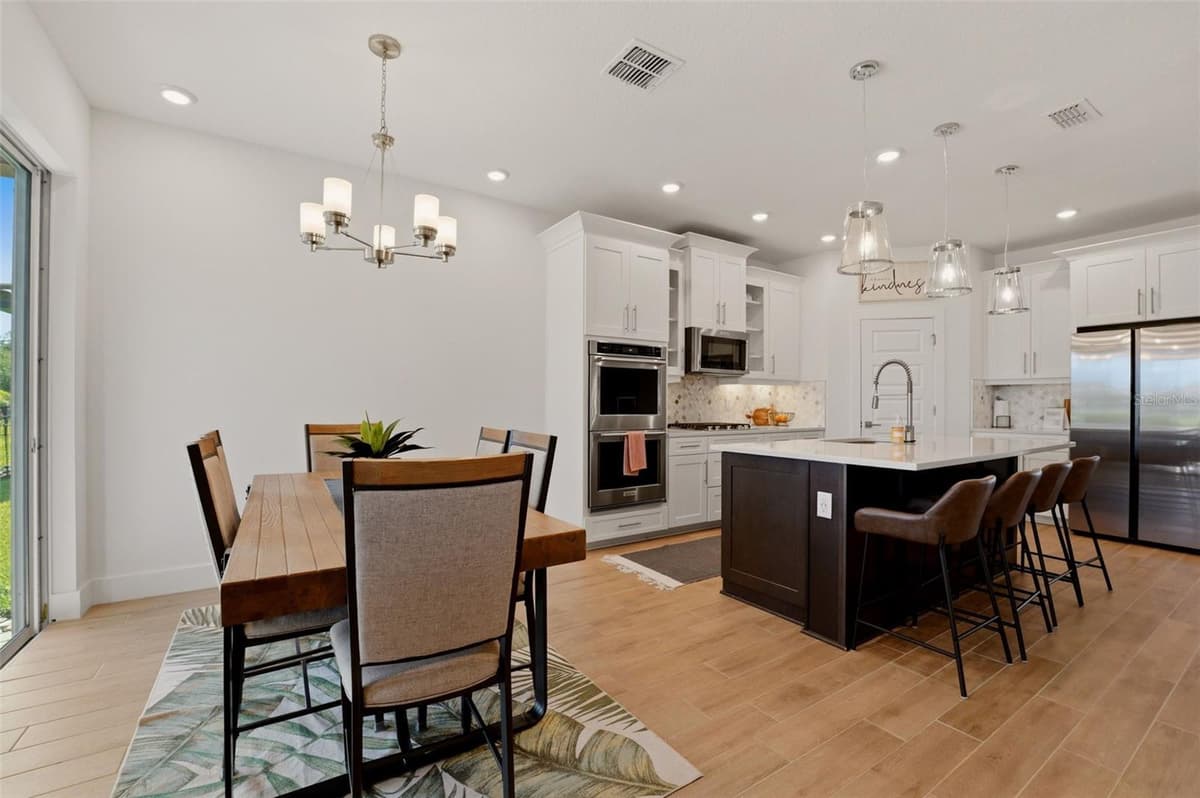 13705 FLAT WOODS TERRACE — photo 13 of 60
