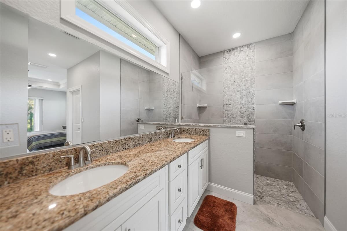 1182 YORKSHIRE STREET — photo 26 of 47