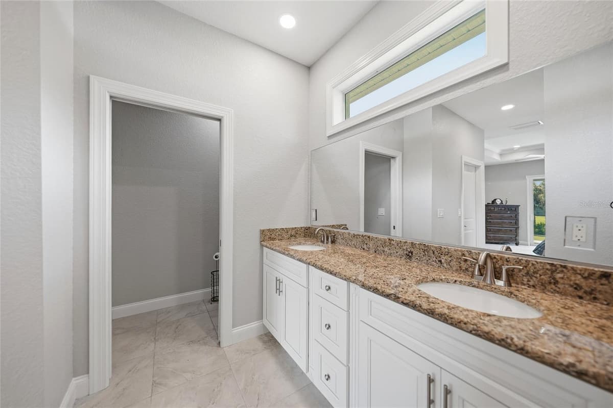 1182 YORKSHIRE STREET — photo 28 of 47